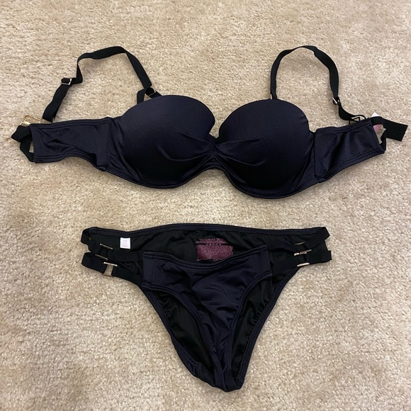 7 for 1 Victoria Secret bathing suits + 1 bodysuit + 1 beach coverup. Worn once. - Picture 7 of 11